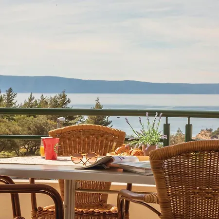 2 Bedroom Beautiful In Apartamento *