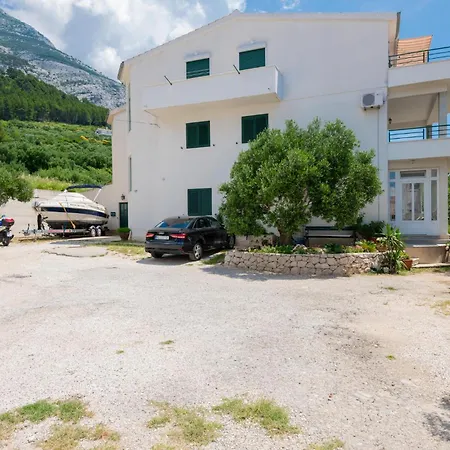 2 Bedroom Beautiful In